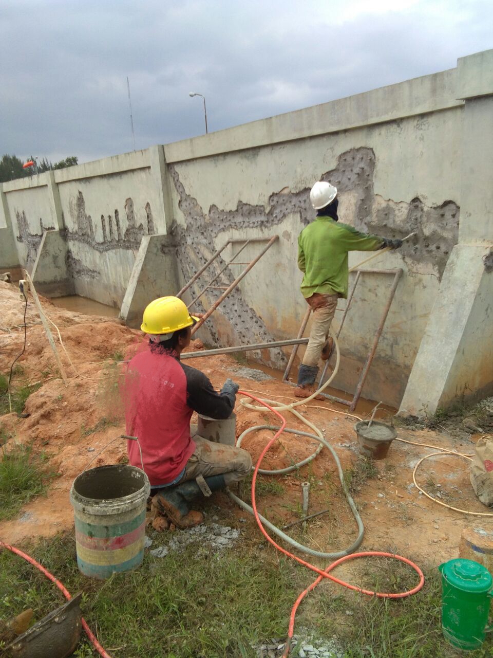 Injeksi Grouting, Injeksi Polyurethane di Depot LPG Dumai, Provinsi Riau